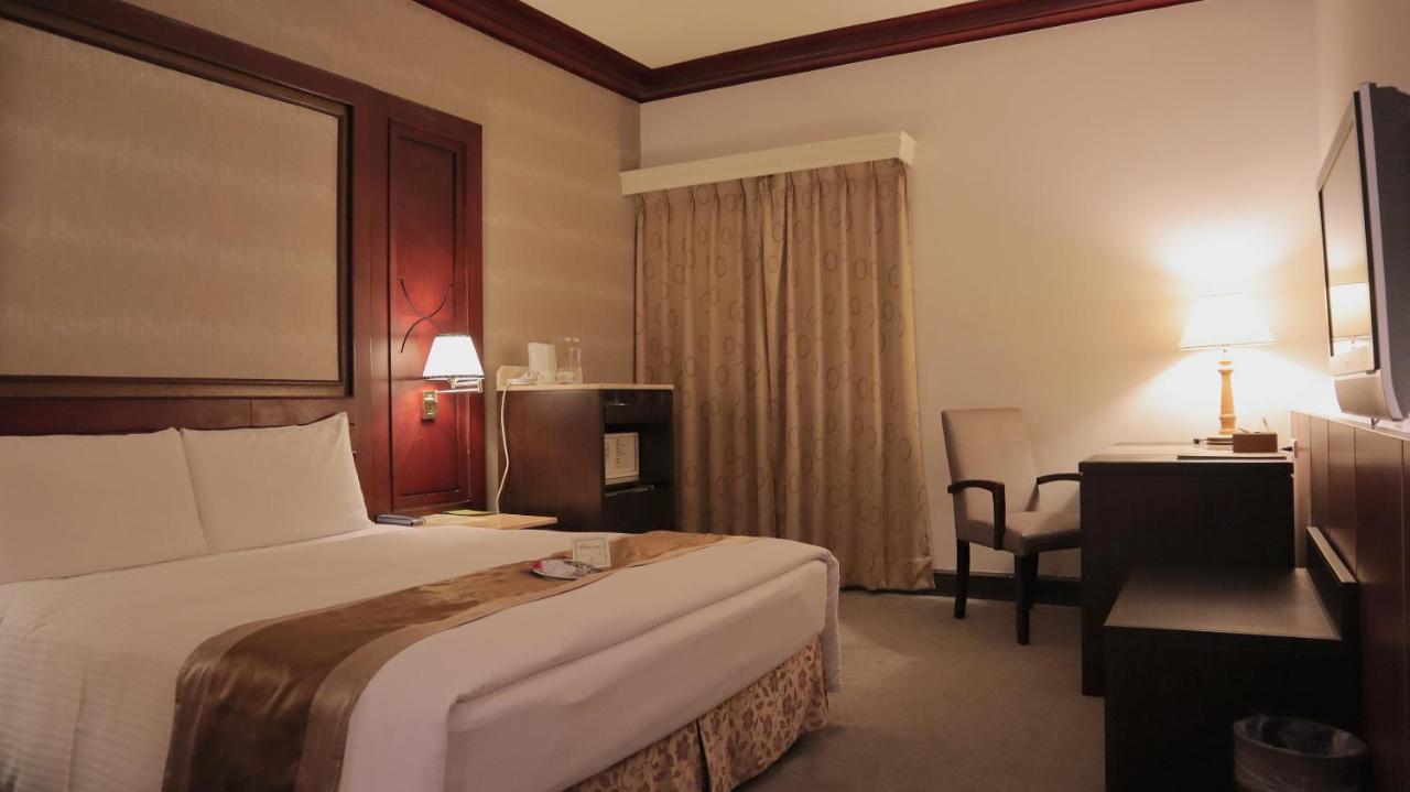 Ho Fong Business Stay Фенгюен Екстериор снимка