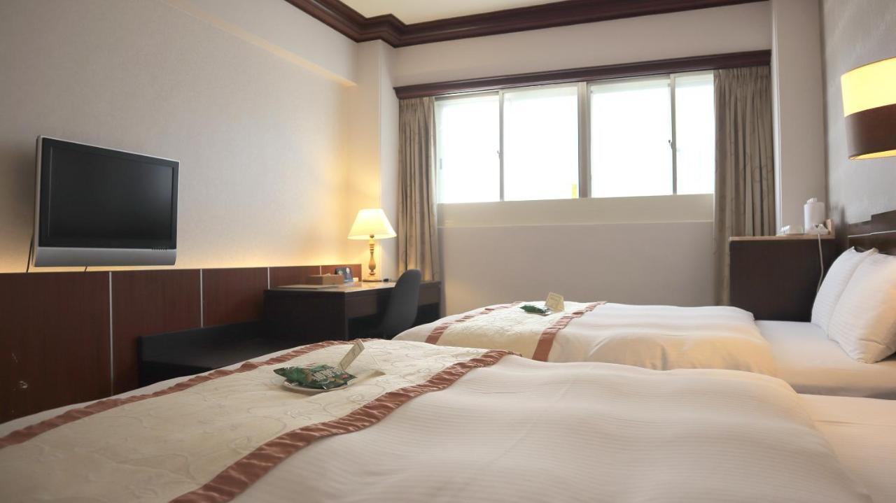 Ho Fong Business Stay Фенгюен Екстериор снимка